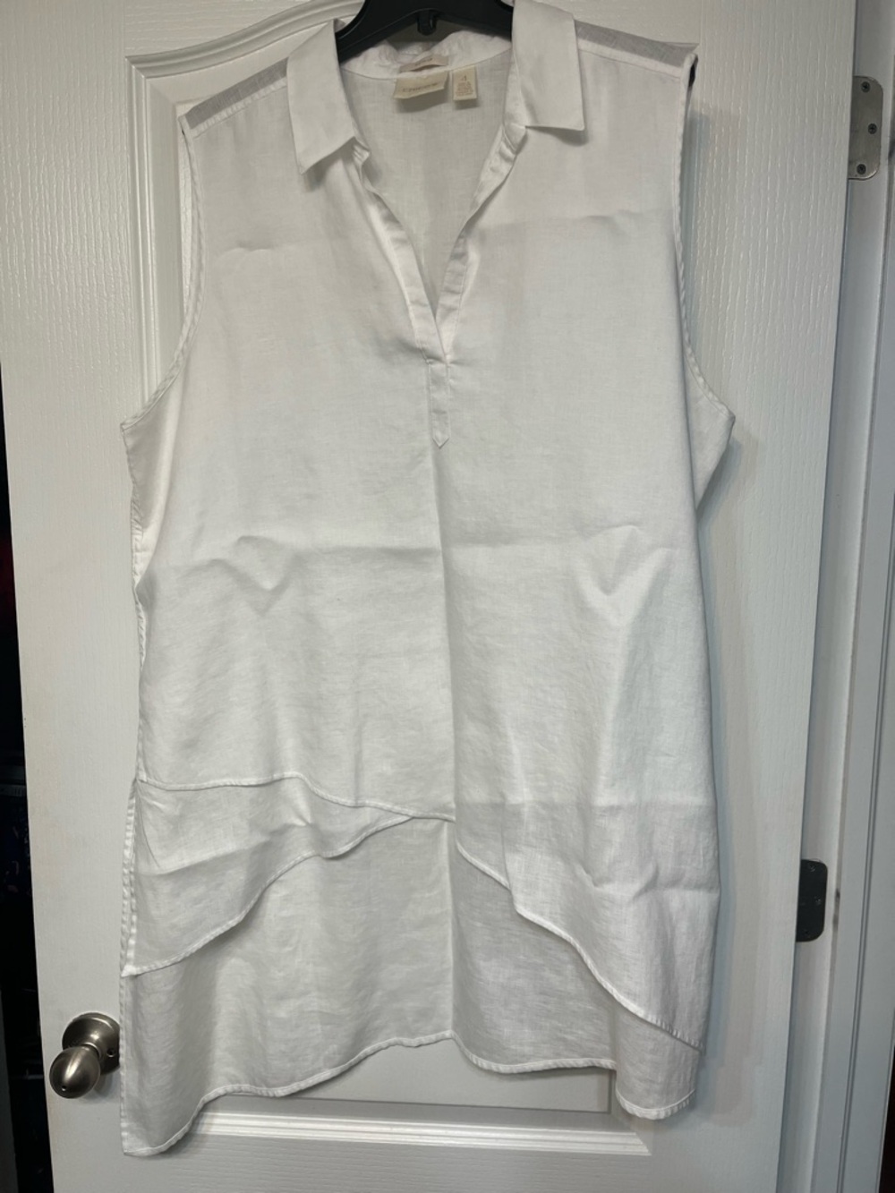 Chico's Sleeveless Asymmetrical White Linen Tunic Top Size 4